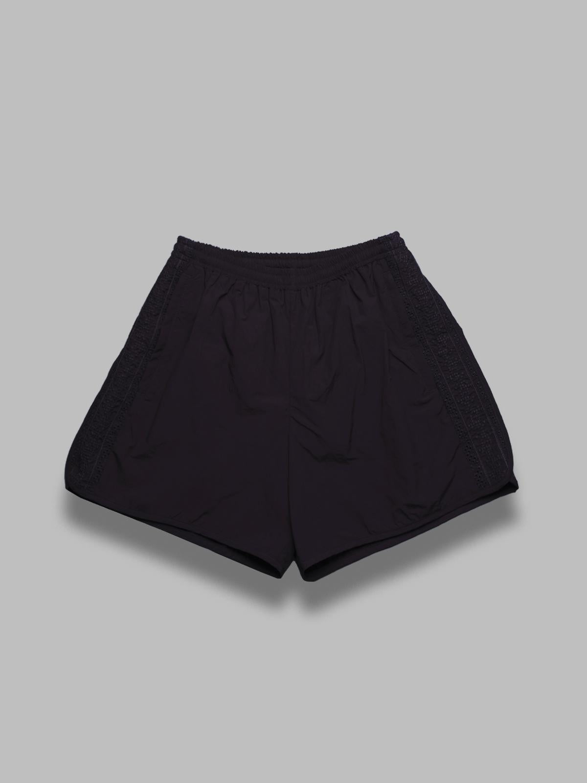 bibile shorts 239-10401- 401 A KIND OF GUISE 
