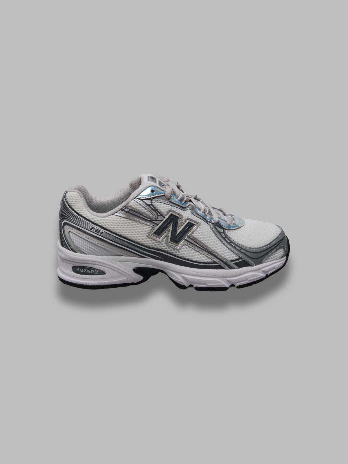 u740 U740- 2Y9 NEW BALANCE 
