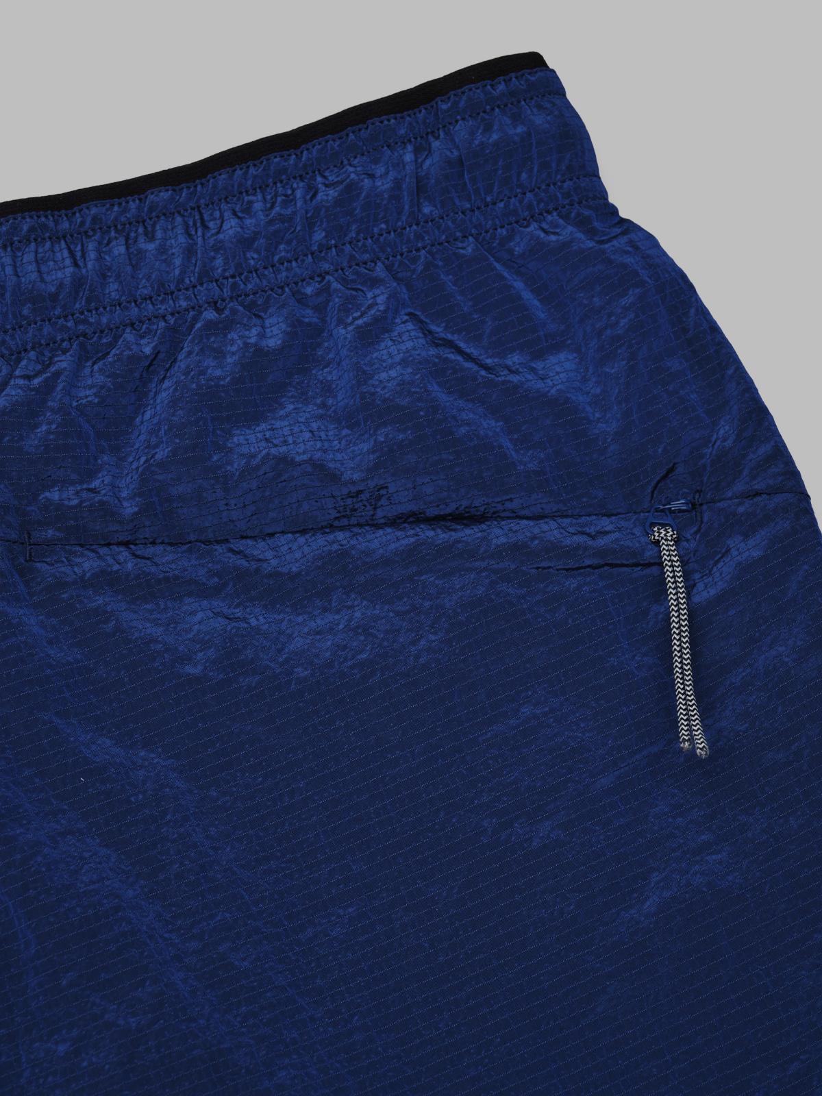 helder 5 inch shorts YBMW061FA57- BLU0001 ROA 