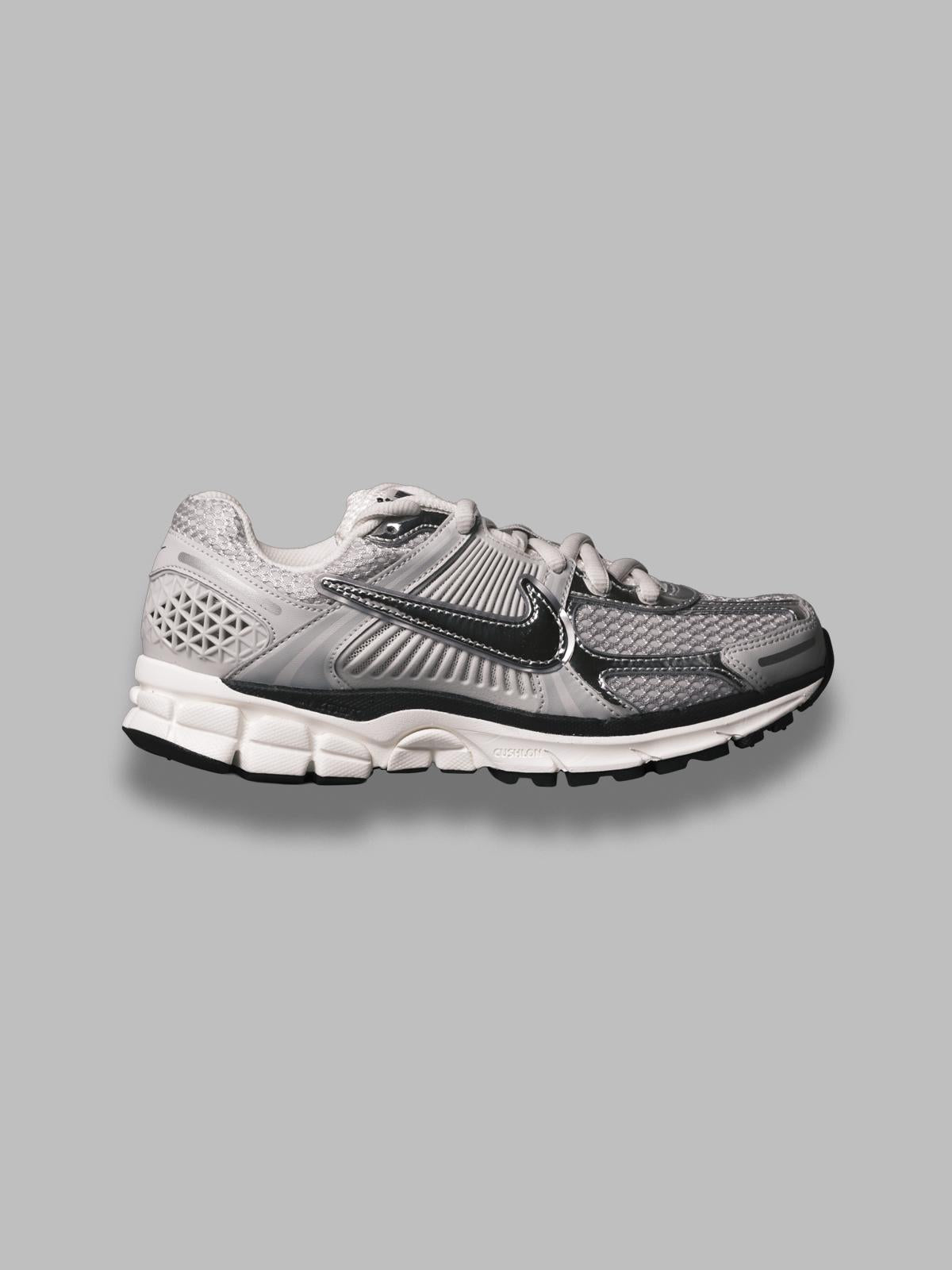 nike zoom vomero 5 FD0884- 025 NIKE 