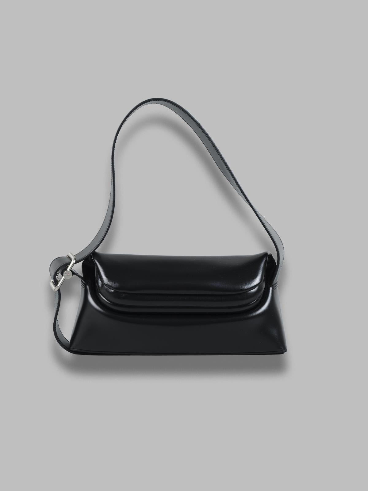 folder brot 22FB010-16-01- BK OSOI 