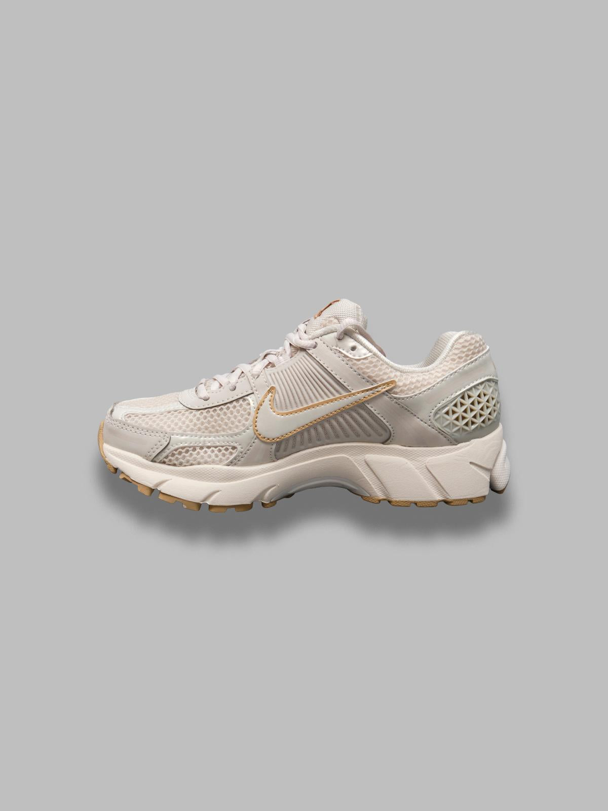 nike zoom vomero 5 IB8929- 003 NIKE 