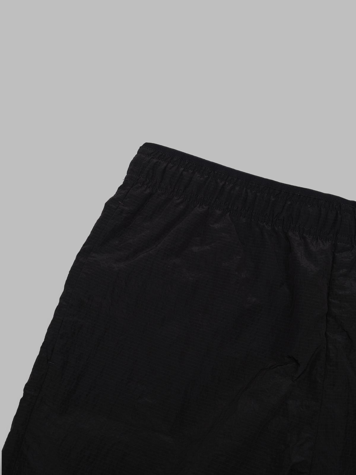 helder 5 inch shorts YBMW061FA57- BLK0001 ROA 