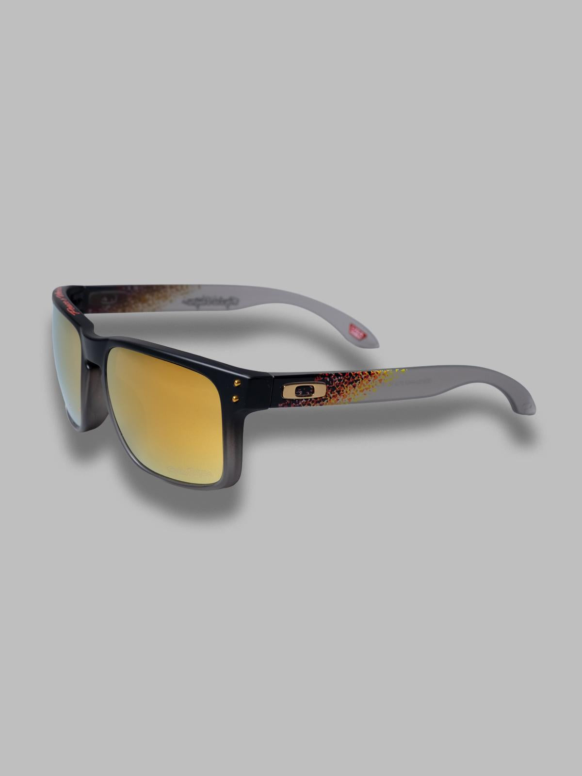 holbrook tld 0OO9102- 9102AH OAKLEY 